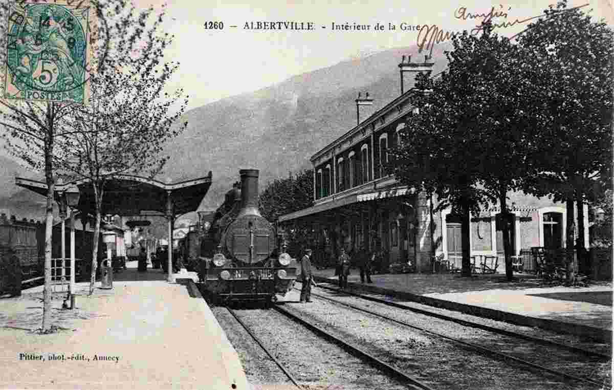 Albertville. Intérieur de la gare
