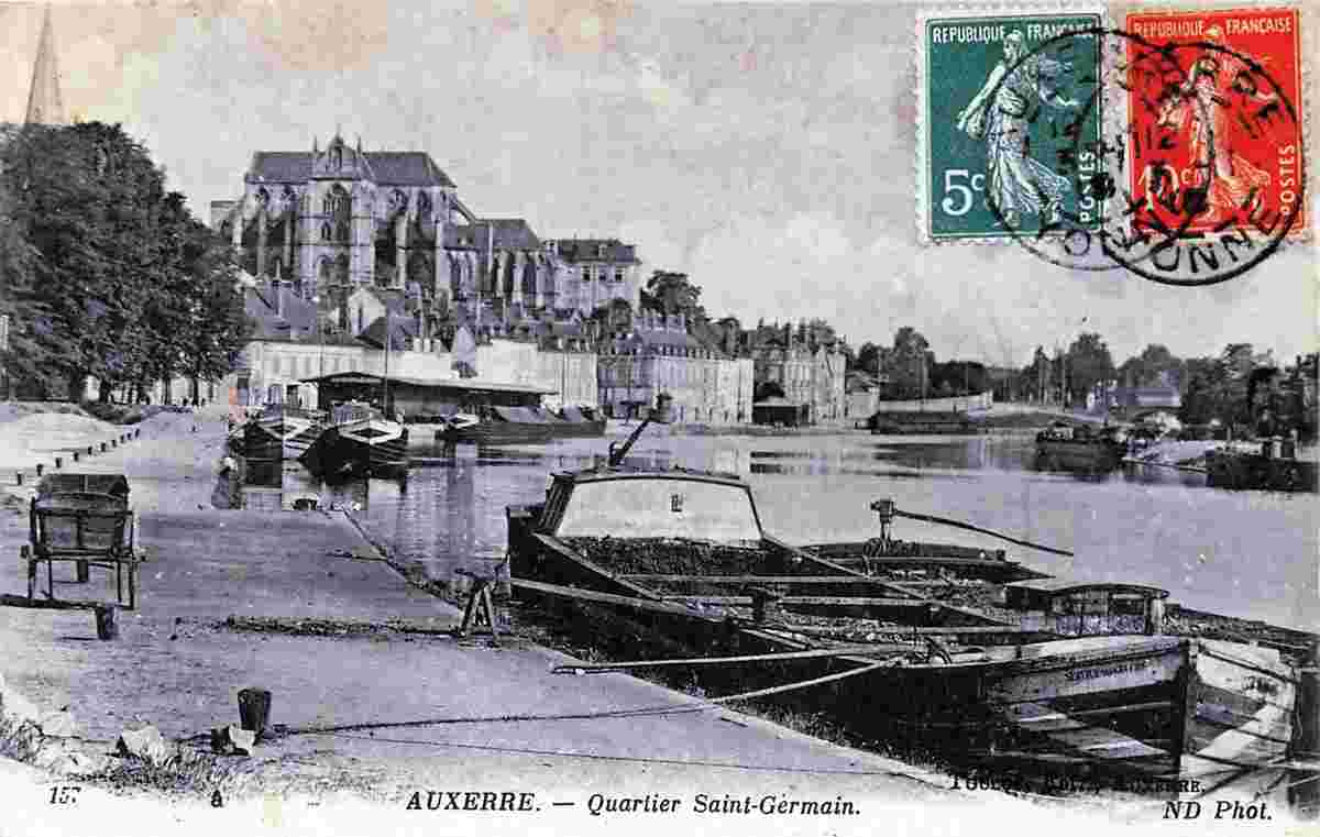 Auxerre. Quarlier Saint-Germain