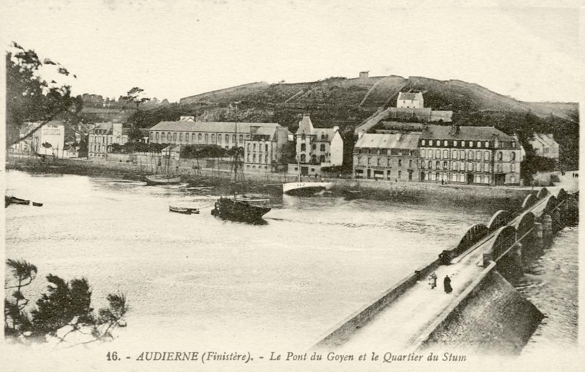 Audierne. Le Pont du Goyen et le Quartier du Stum