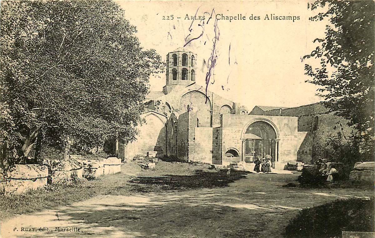 Arles. Chapelle des Alyscamps