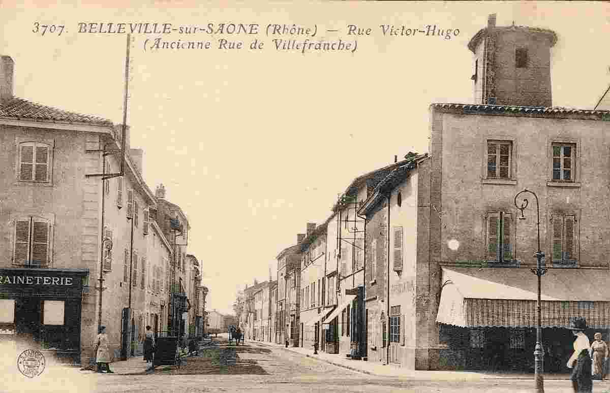 Belleville-en-Beaujolais. Rue Victor-Hugo, ancienne Rue de Villefranche, 1922