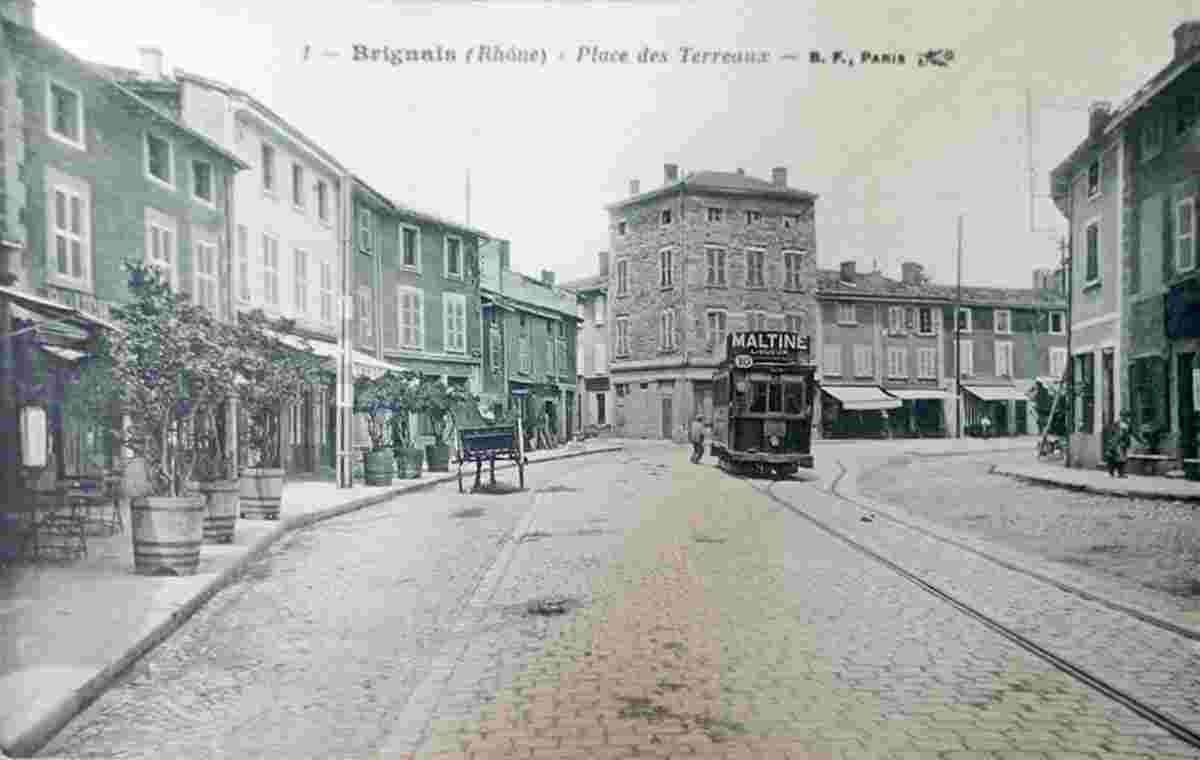Brignais. Place des Terreaux, 1903