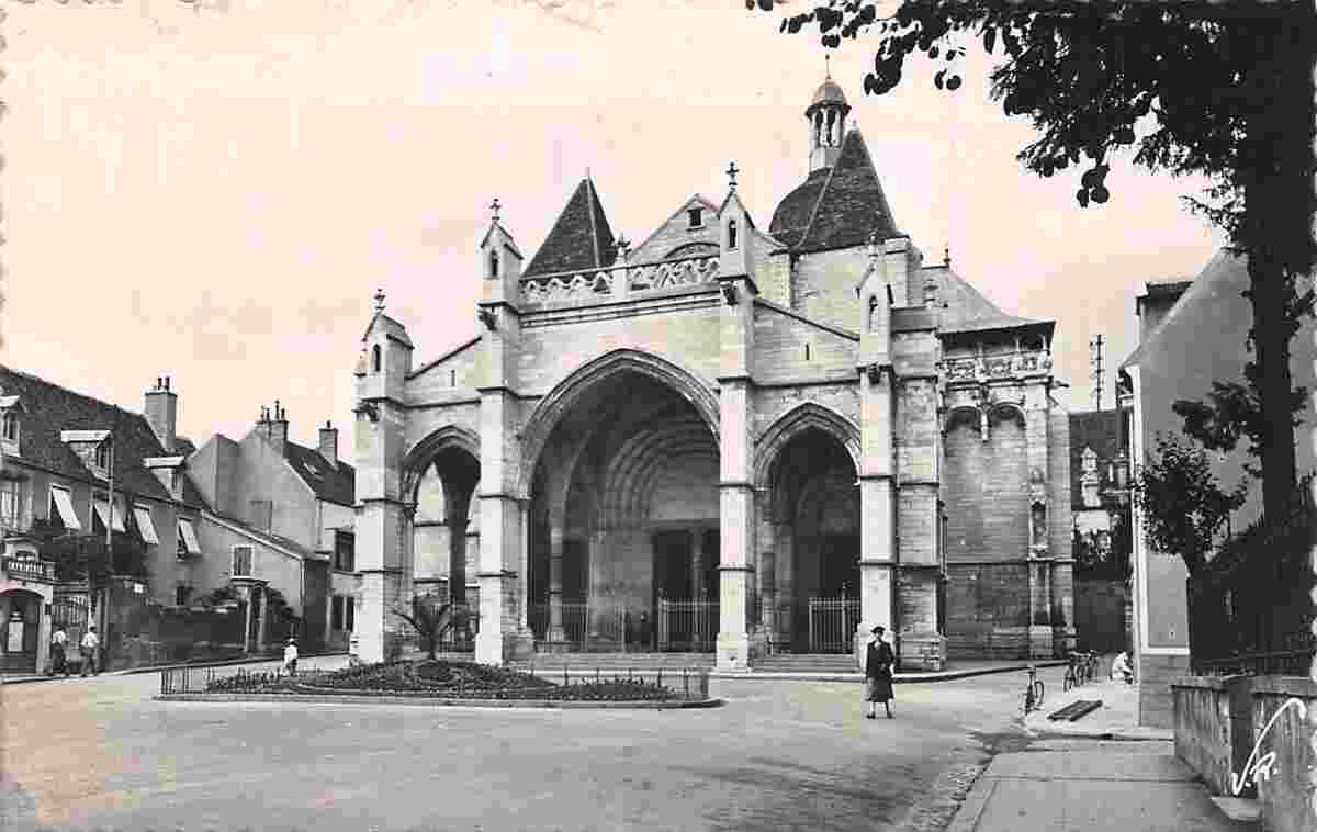 Beaune. L'Église Notre-Dame, 1952