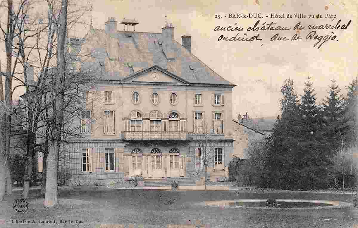 Bar-le-Duc. Hôtel de Ville vu du Parc, 1907