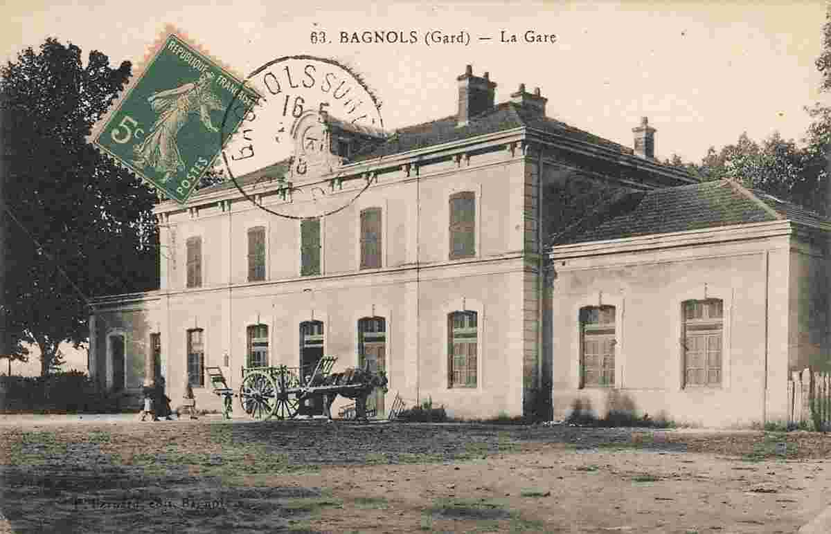 Bagnols-sur-Cèze. Place la Gare, 1918