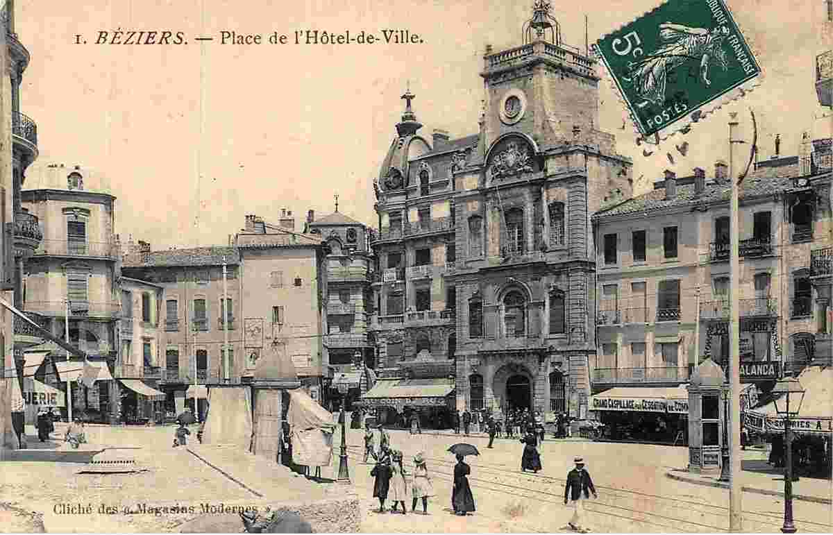 Béziers. Place de la Hôtel de Ville