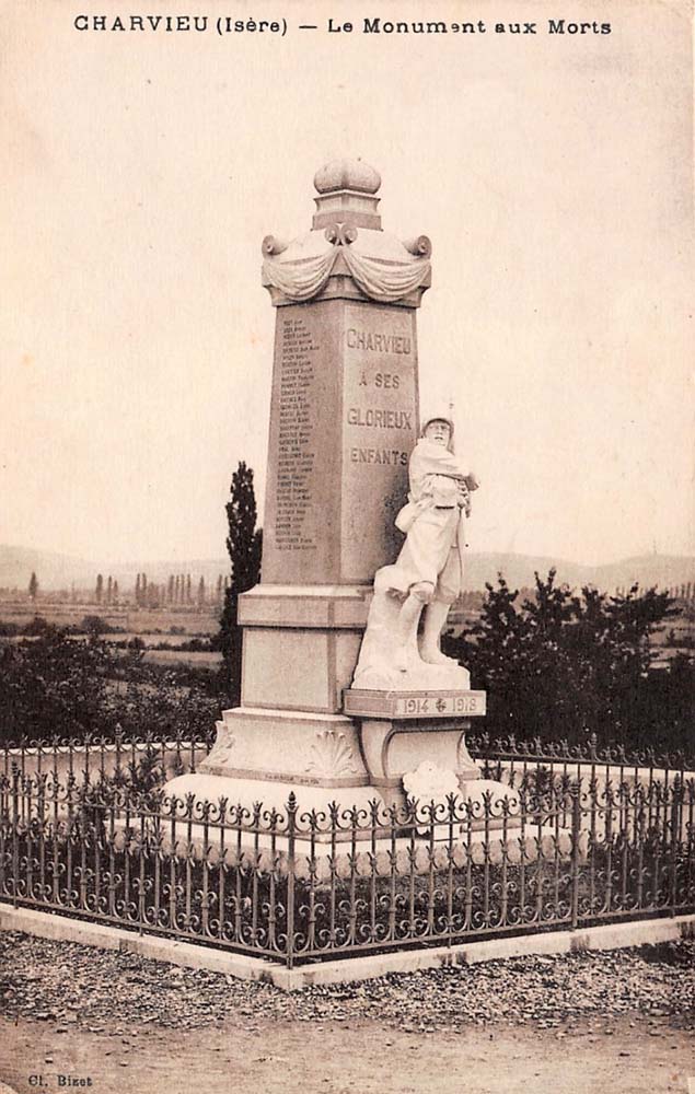 Charvieu-Chavagneux. Monument aux morts