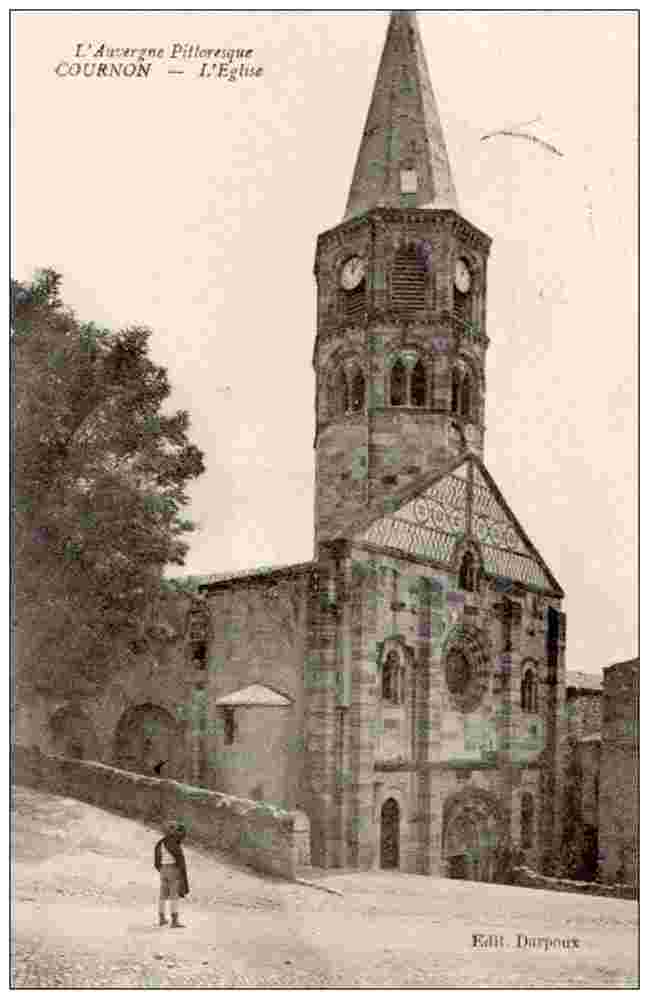 Cournon-d'Auvergne. L'Église