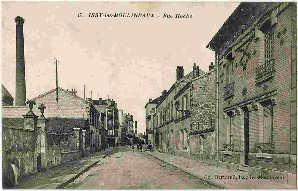 Issy-les-Moulineaux. Rue Hoche, cheminee usine