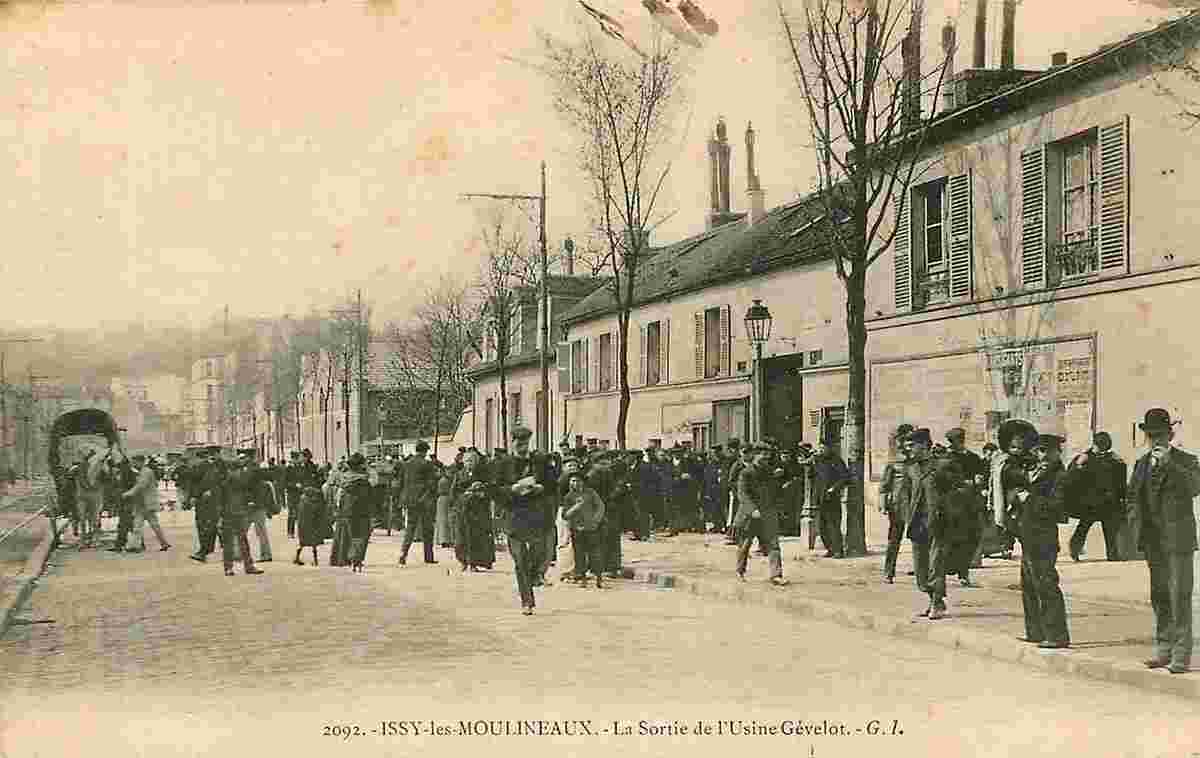 Issy-les-Moulineaux. Sortie de usine Gevelot, 1905