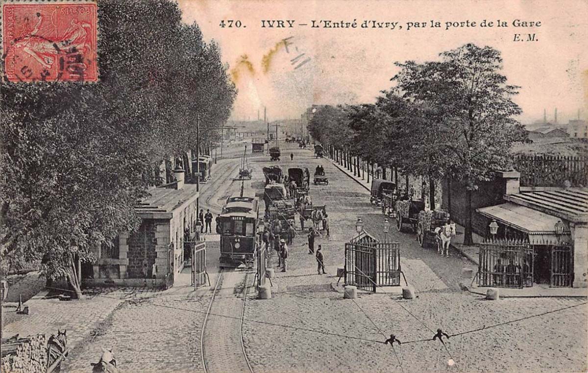 Ivry-sur-Seine. L'Entrée d'Ivry, par la porte de la Gare, 1906