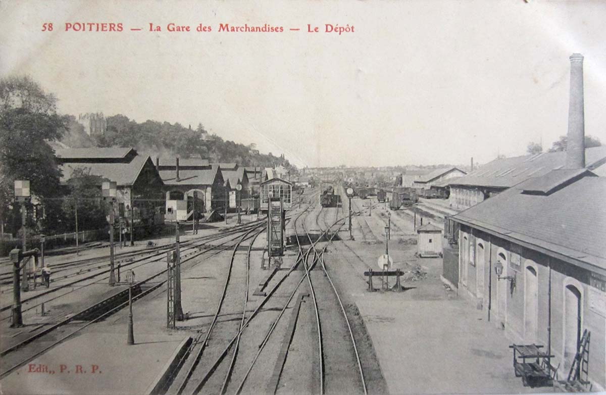 Poitiers. La Gare de Marchandises, le Dépôt, 1908