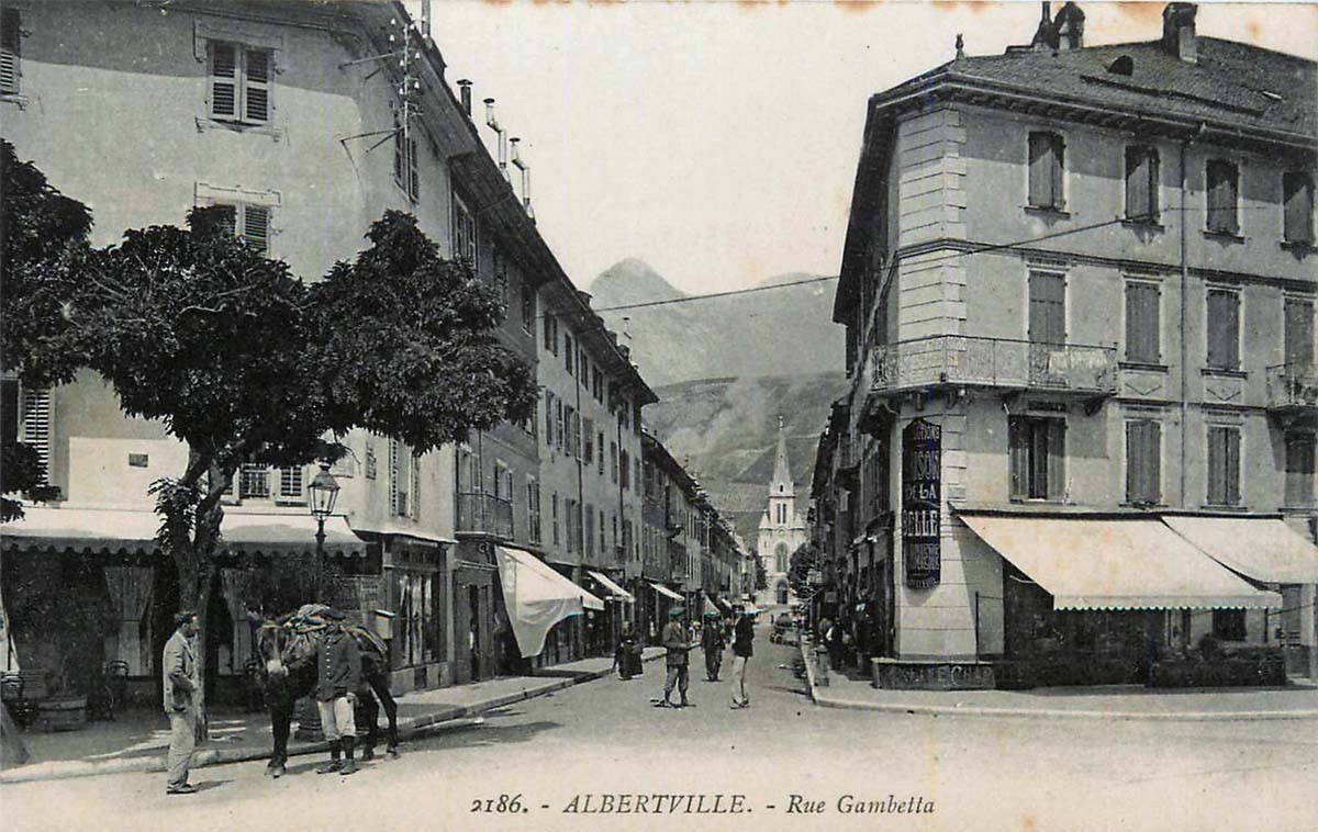 Albertville. Rue Gambetta