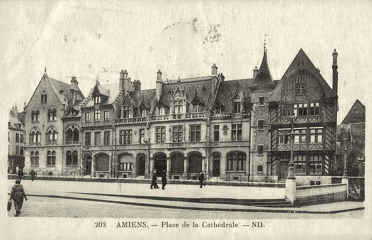 Amiens. Place de la Cathédrale, 1935