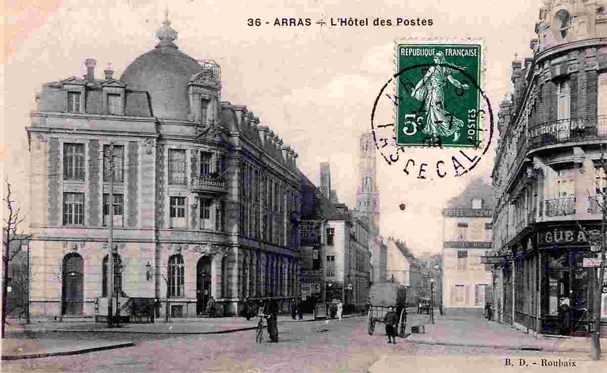Arras. l'hôtel des Postes