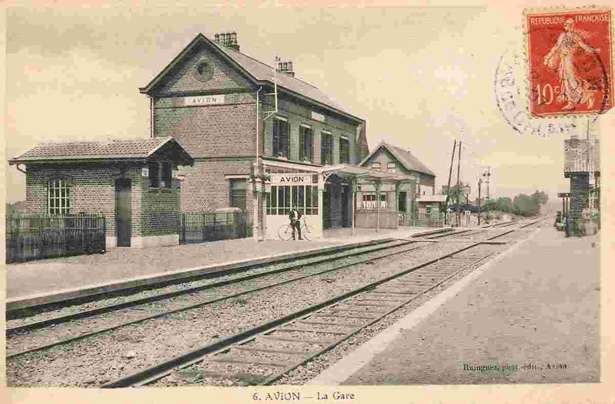 Avion. La Gare, 1907