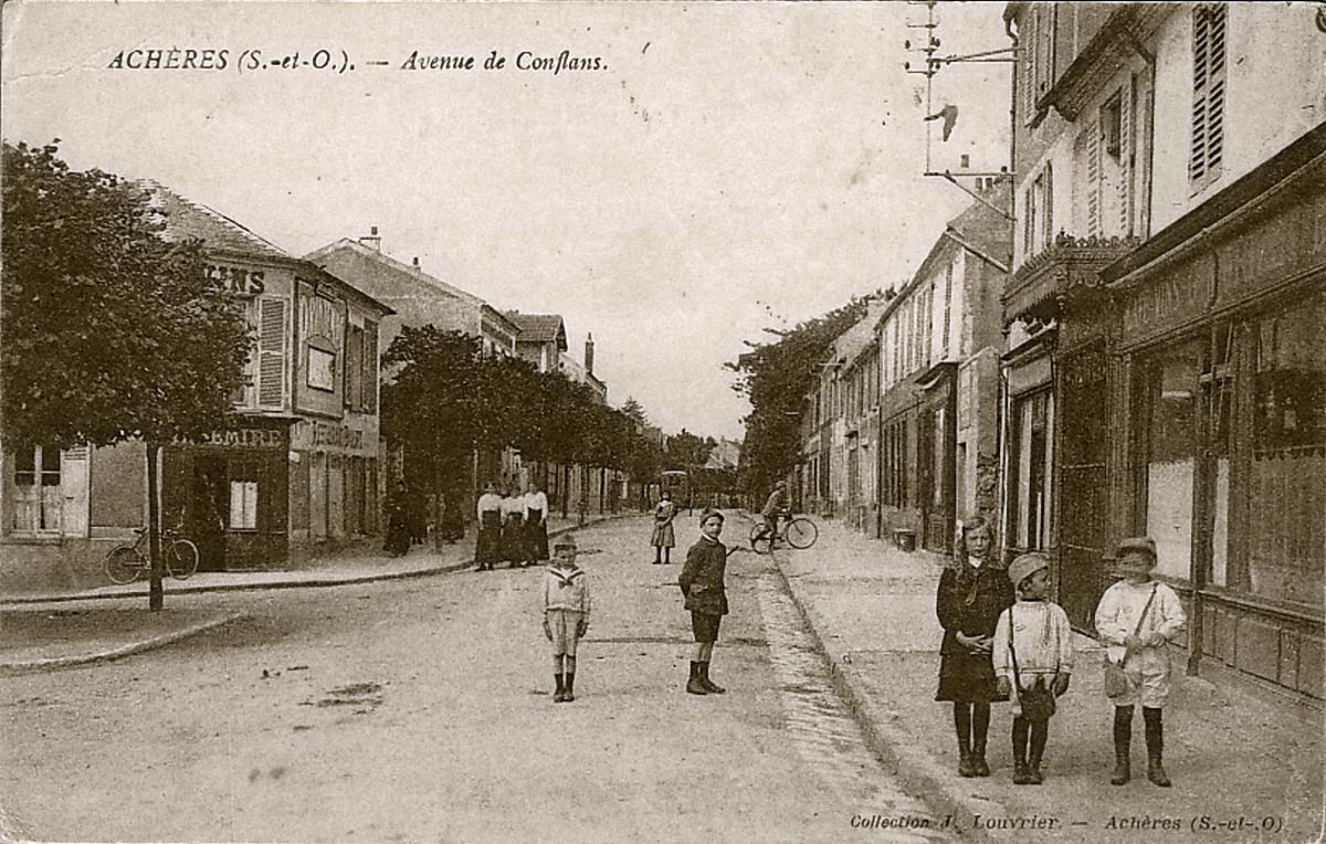 Achères (Yvelines). Avenue de Conflans
