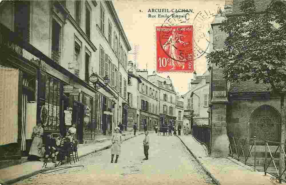 Arcueil. Rue Émile-Raspail