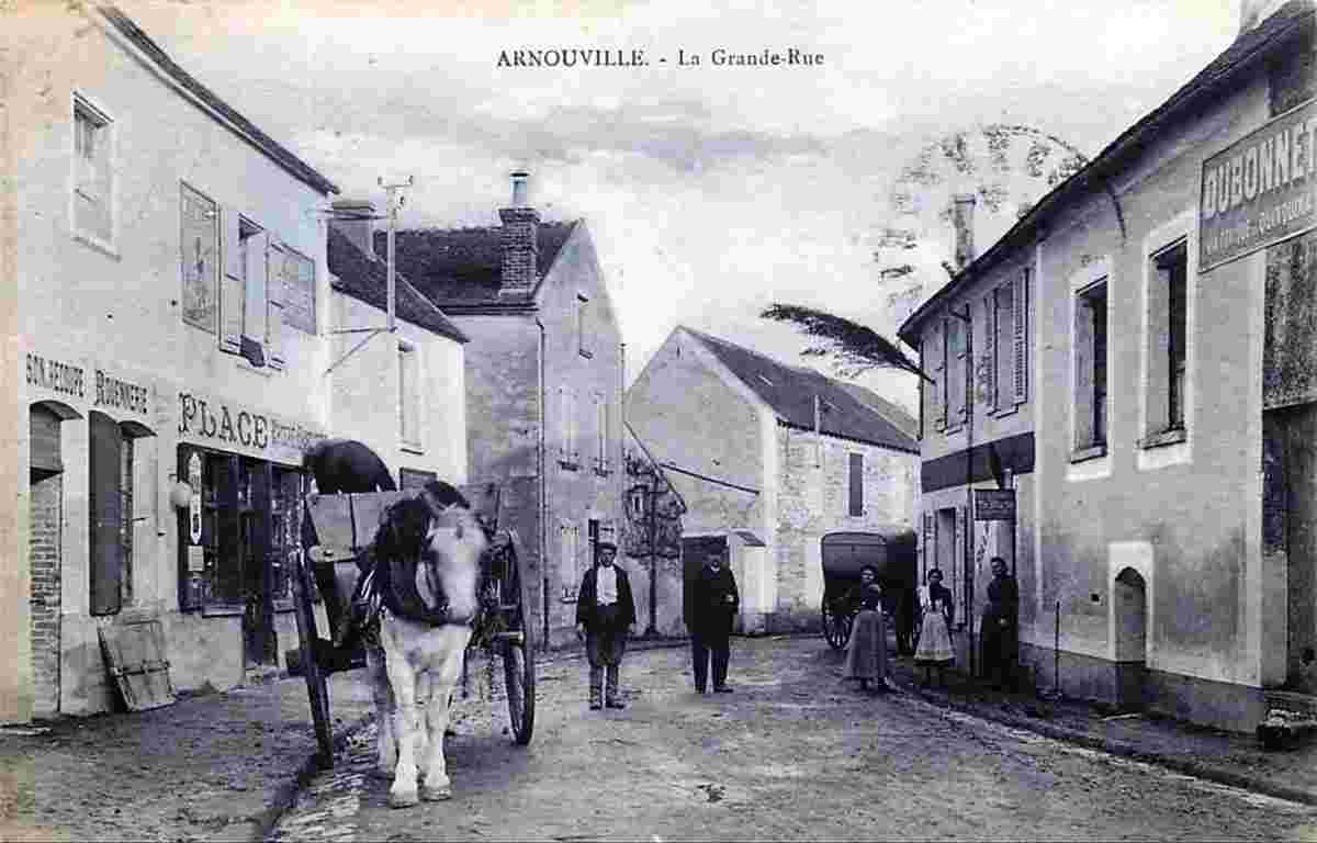 Arnouville. La Grande Rue