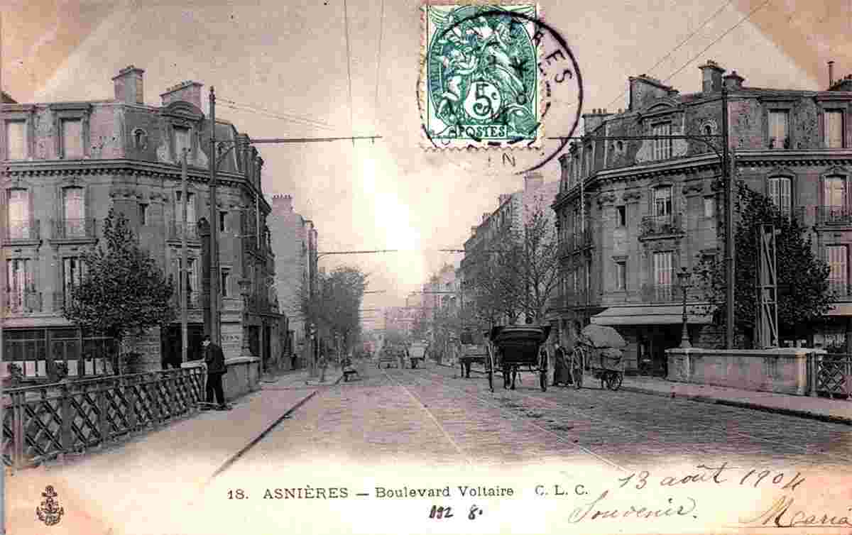 Asnières-sur-Seine. Le Boulevard Voltaire