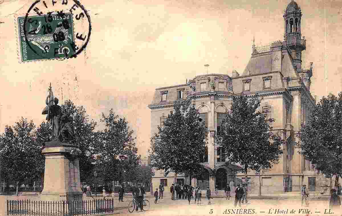 Asnières-sur-Seine. L'Hôtel de Ville