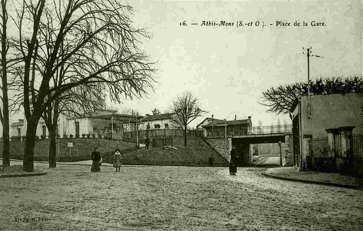 Athis-Mons. Place de la Gare