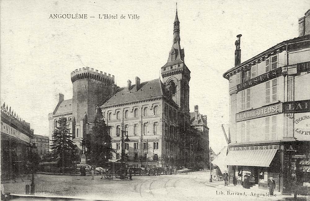 Angoulême. Hôtel de Ville
