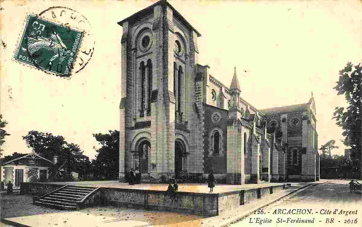 Arcachon. Église Saint Ferdinand
