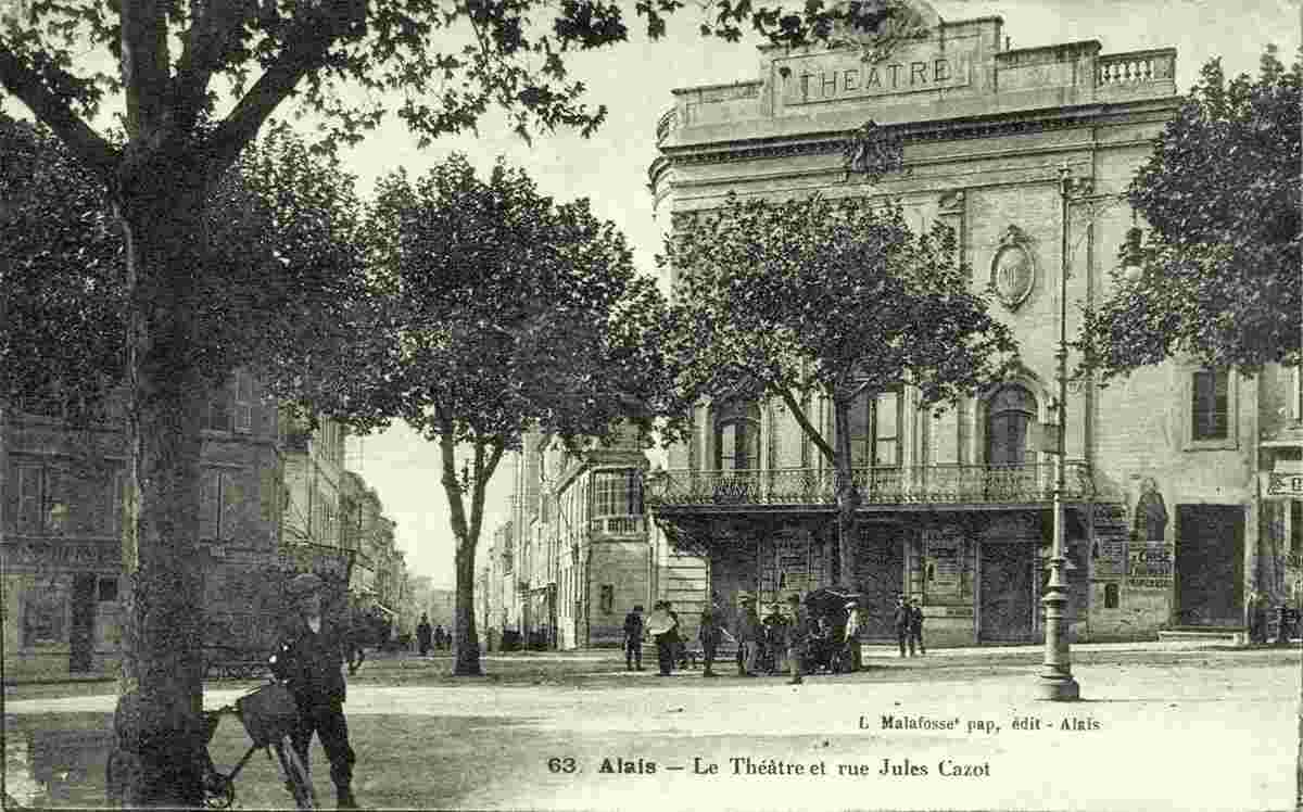 Alès. Le Théâtre et rue Jules Cazot, 1923