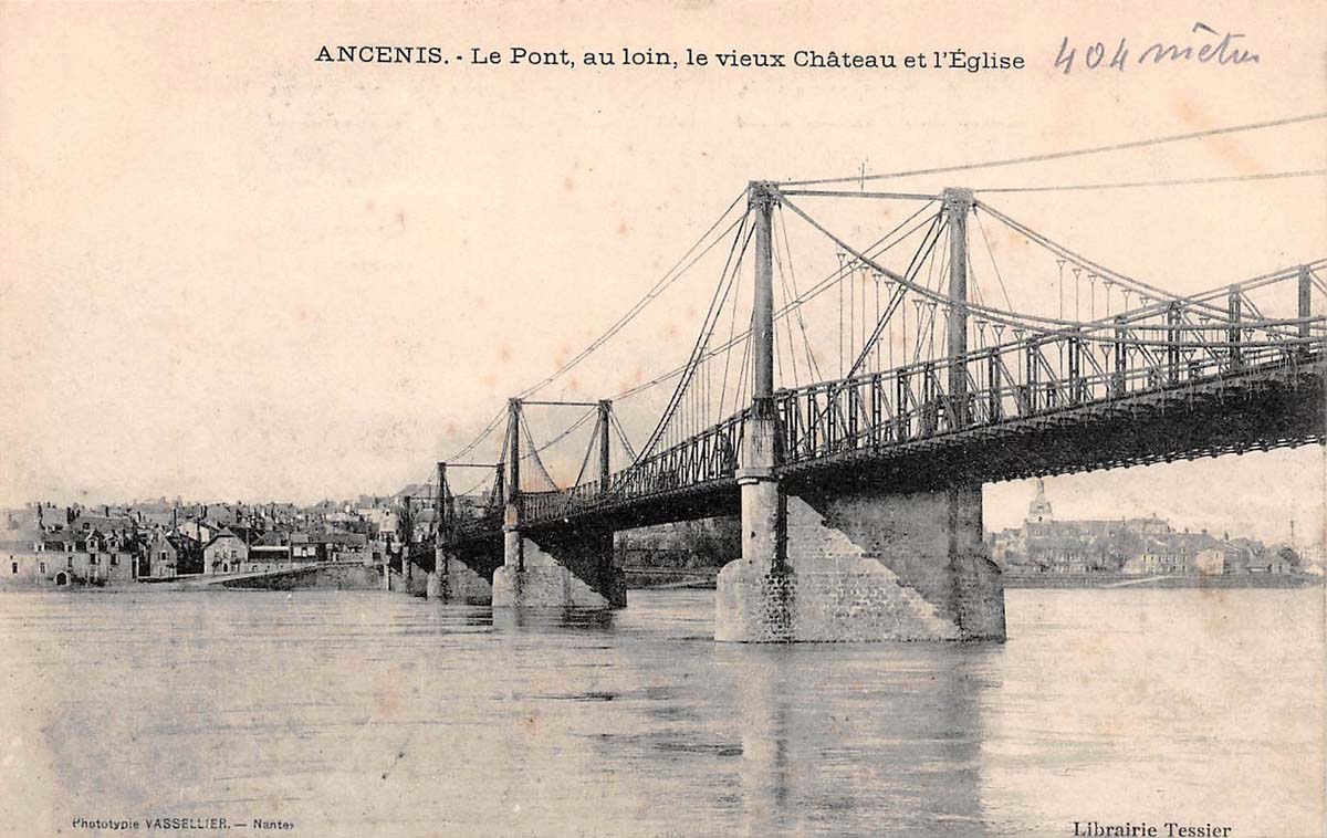 Ancenis-Saint-Géréon. Le Pont sur la Loire