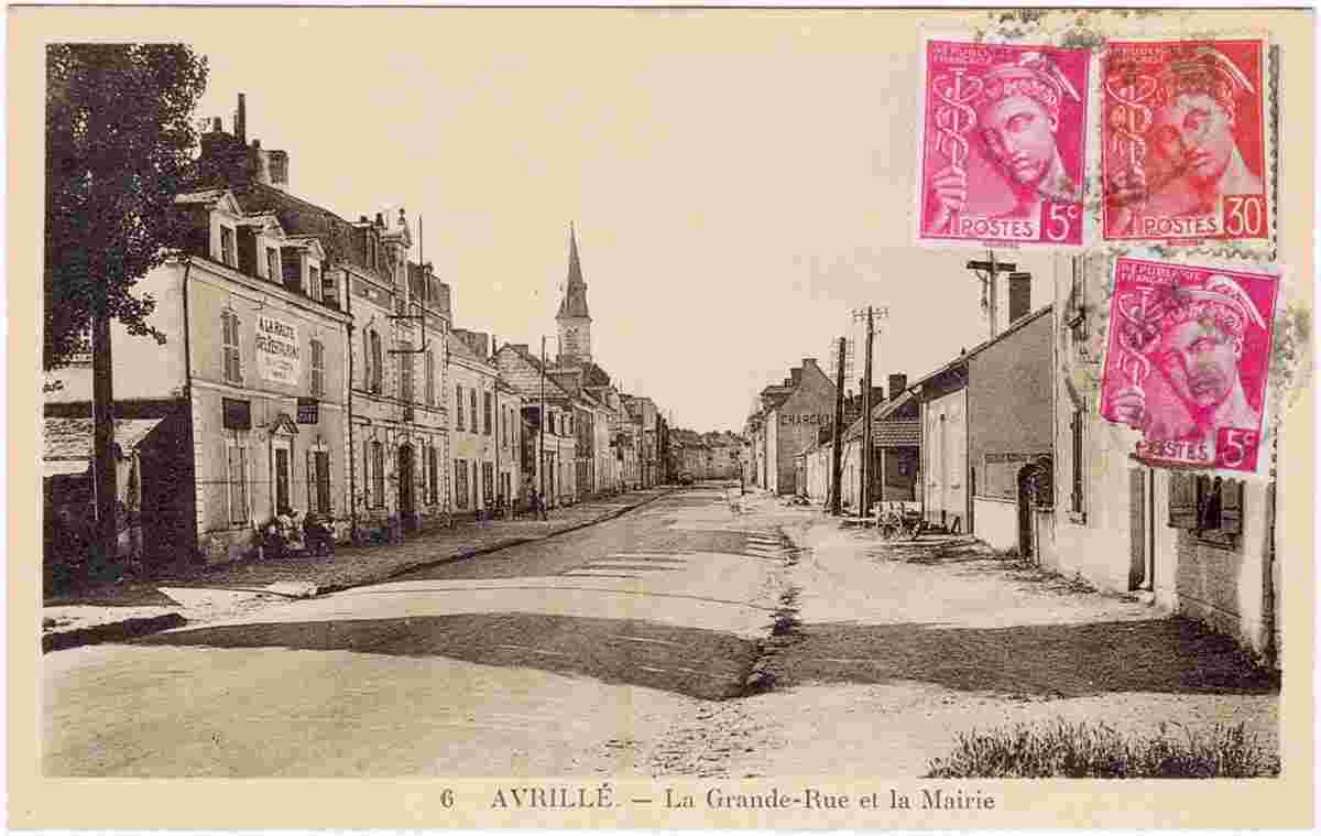 Avrillé. La Grande-Rue et la Mairie, 1940