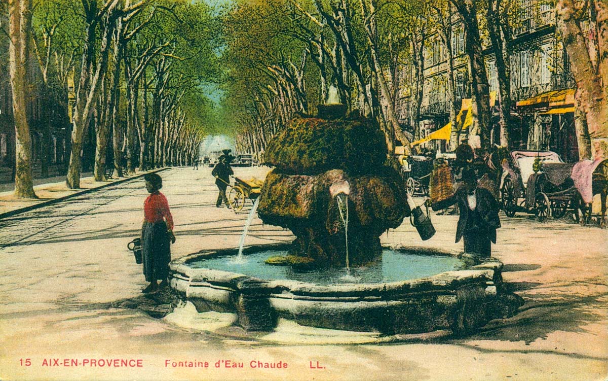 Aix-en-Provence. Fontaine d'eau chaude Cours Mirabeau