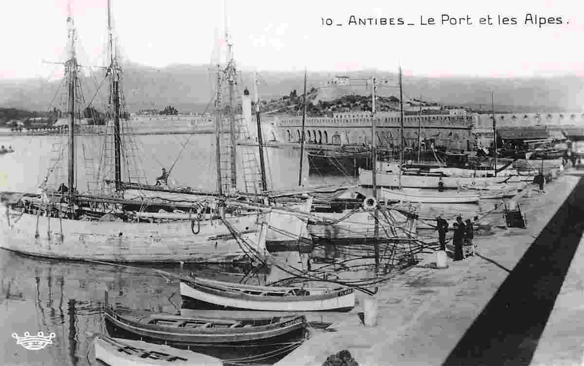 Antibes. Le Port