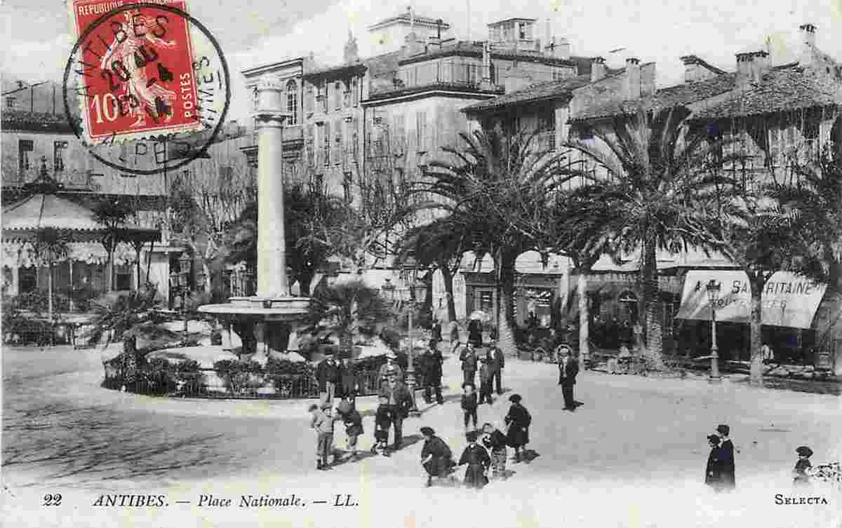 Antibes. Place Nationale