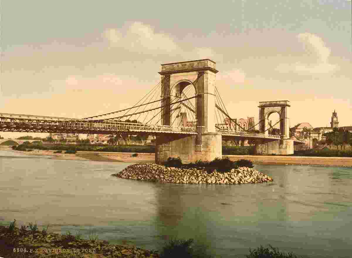 Avignon. Le Pont suspendu sur le Rhône