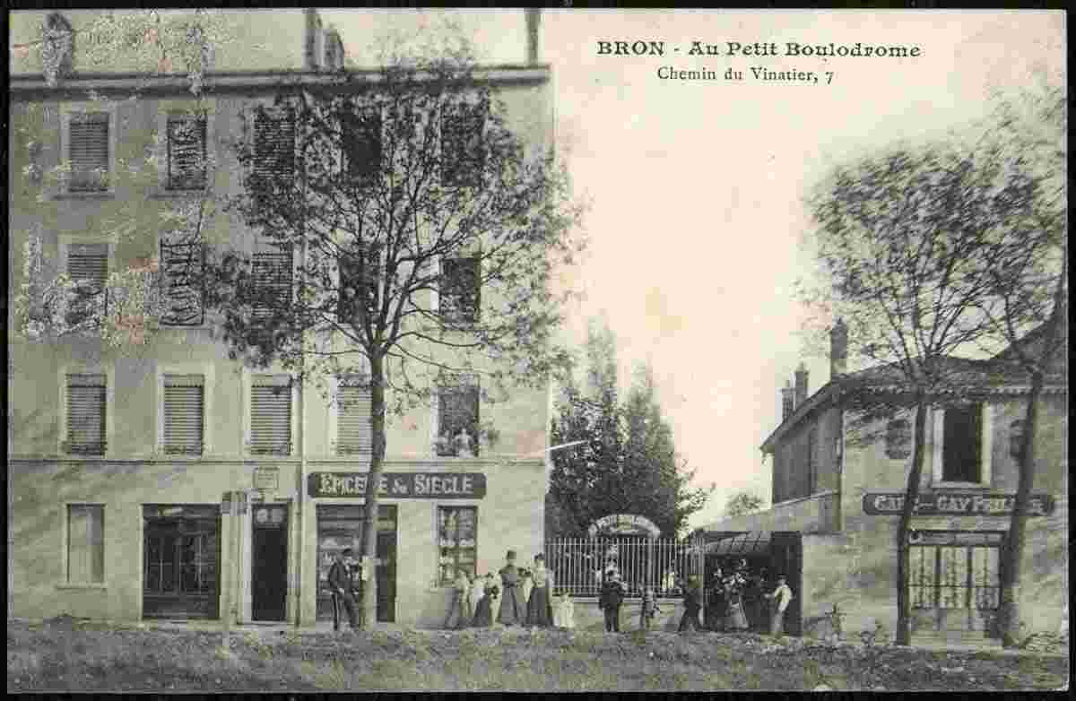 Bron. Au Petit Boulodrome, Chemin du Vinatier, 1911