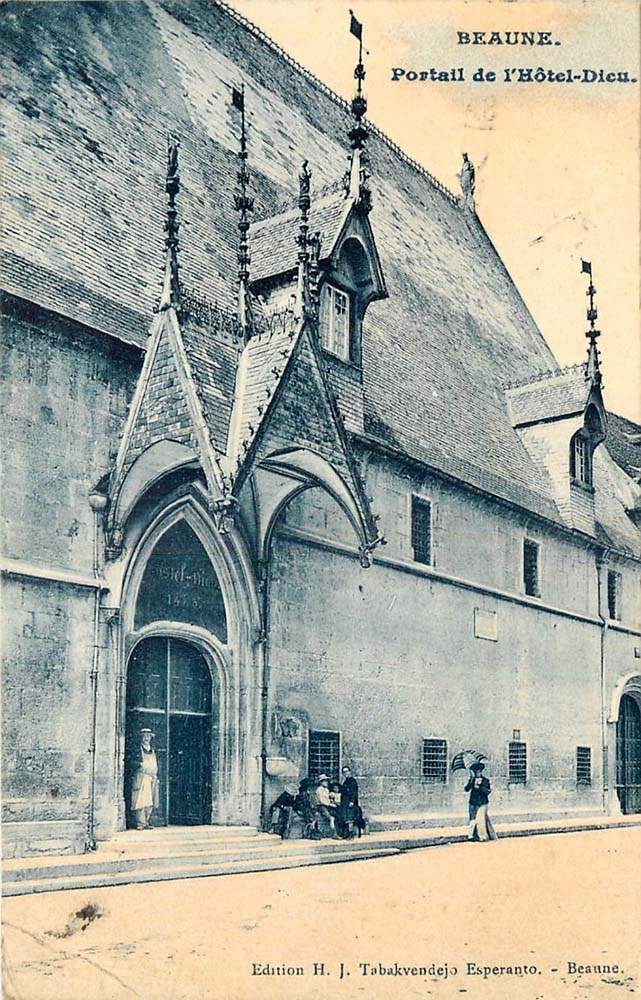 Beaune. Portail de l'Hôtel Dieu, 1913