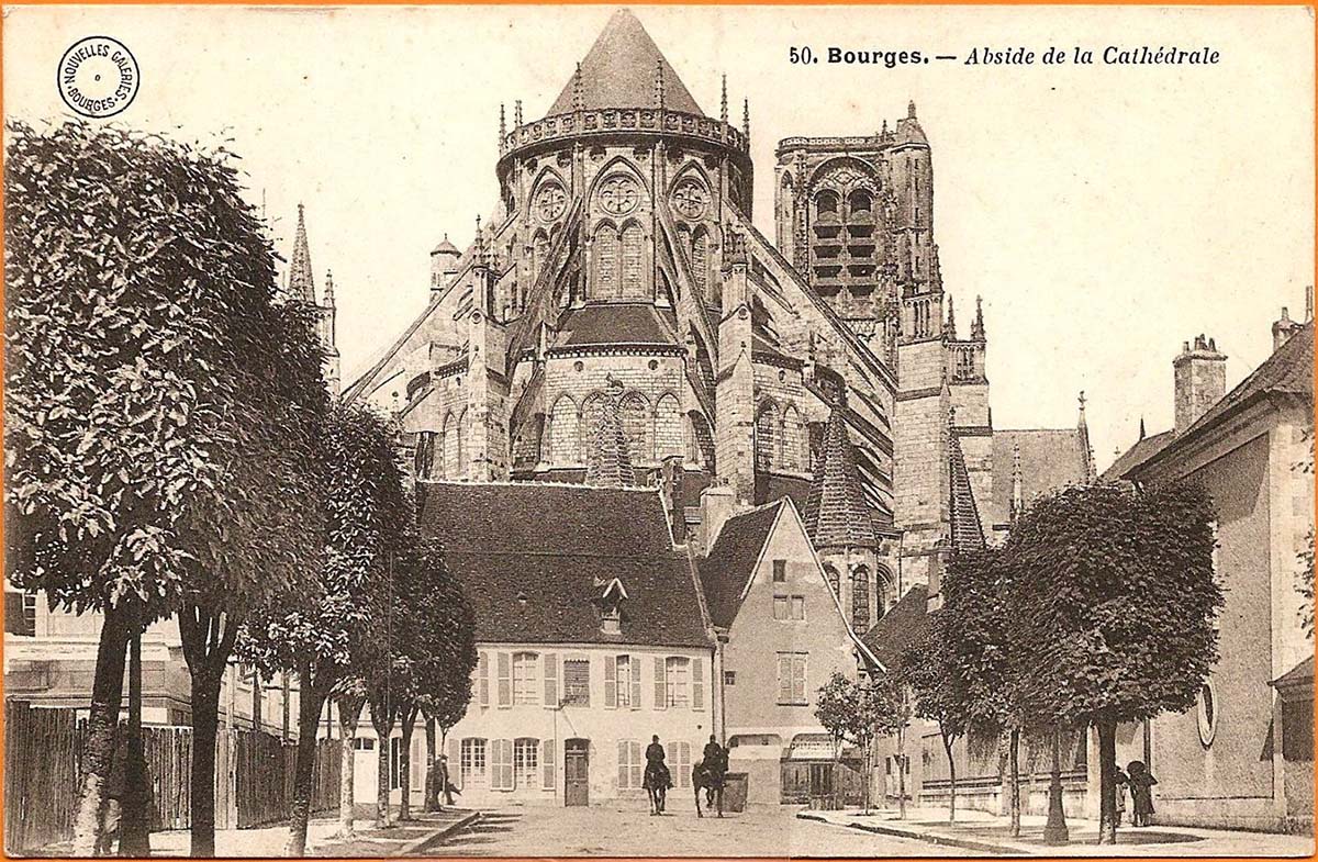 Bourges. Abside de la Cathédrale