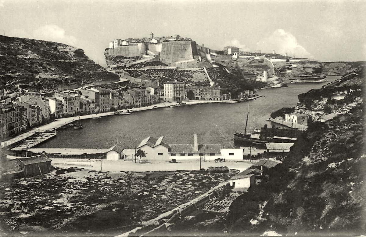 Bonifacio. Port et Ville