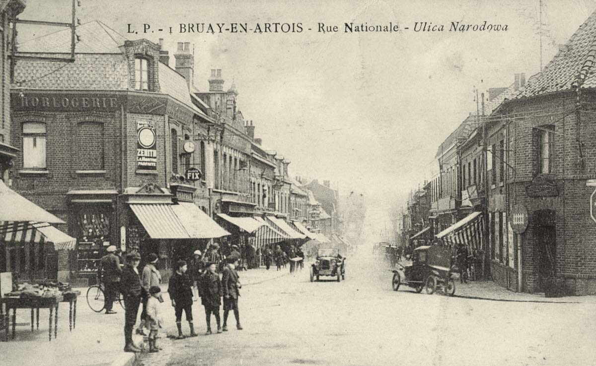 Bruay-la-Buissière. Rue Nationale