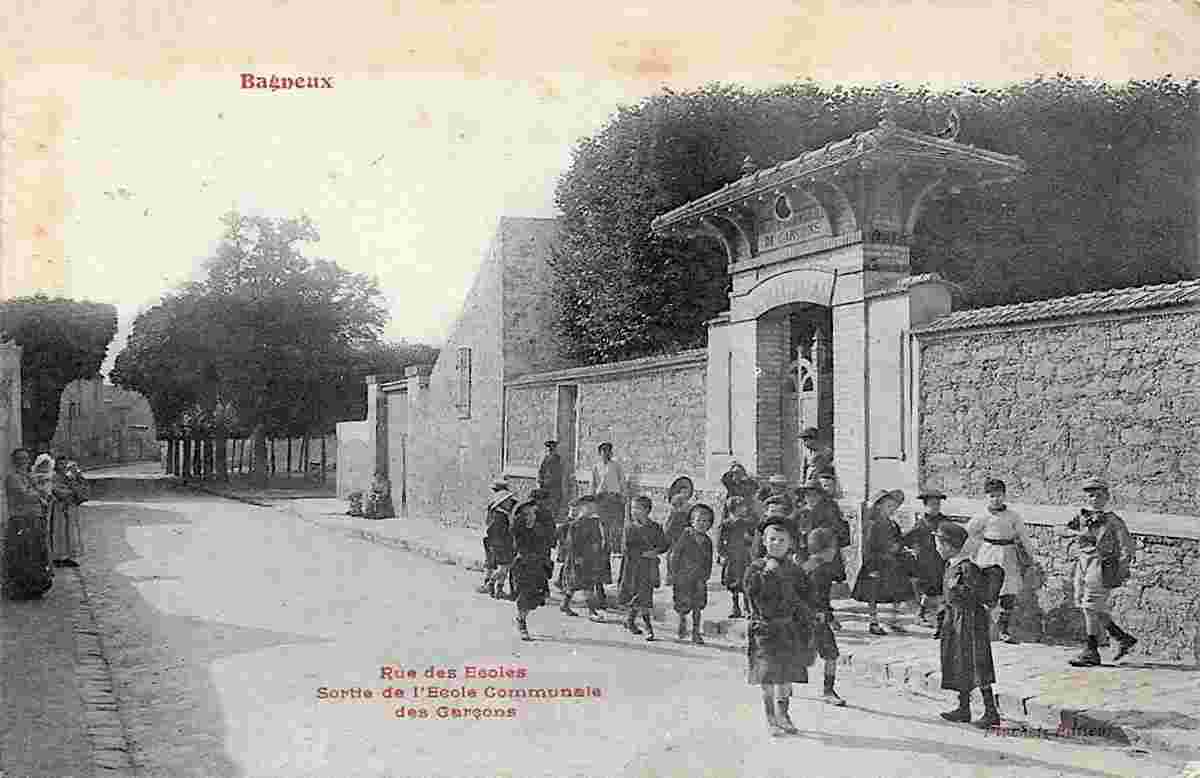 Bagneux. Rue des Ecoles, de l'Ecole Communale des Garçons, 1910