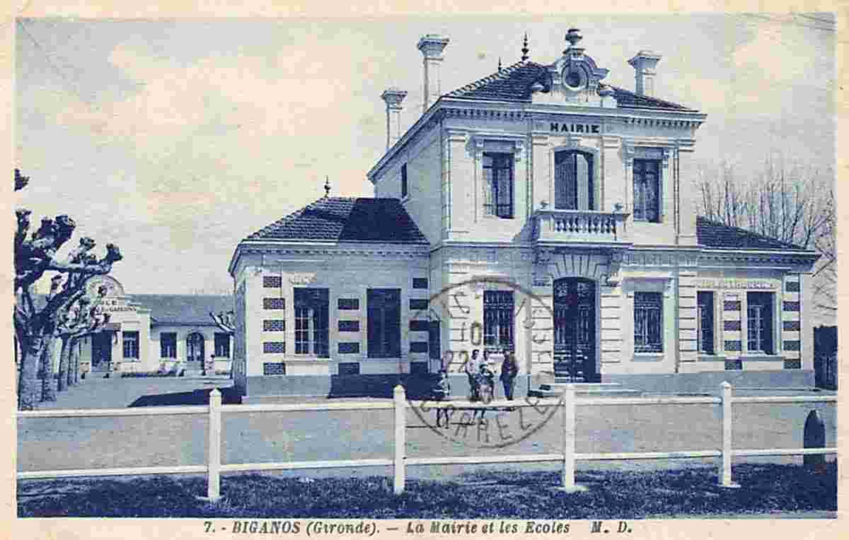 Biganos. Mairie et les Écoles, 1921
