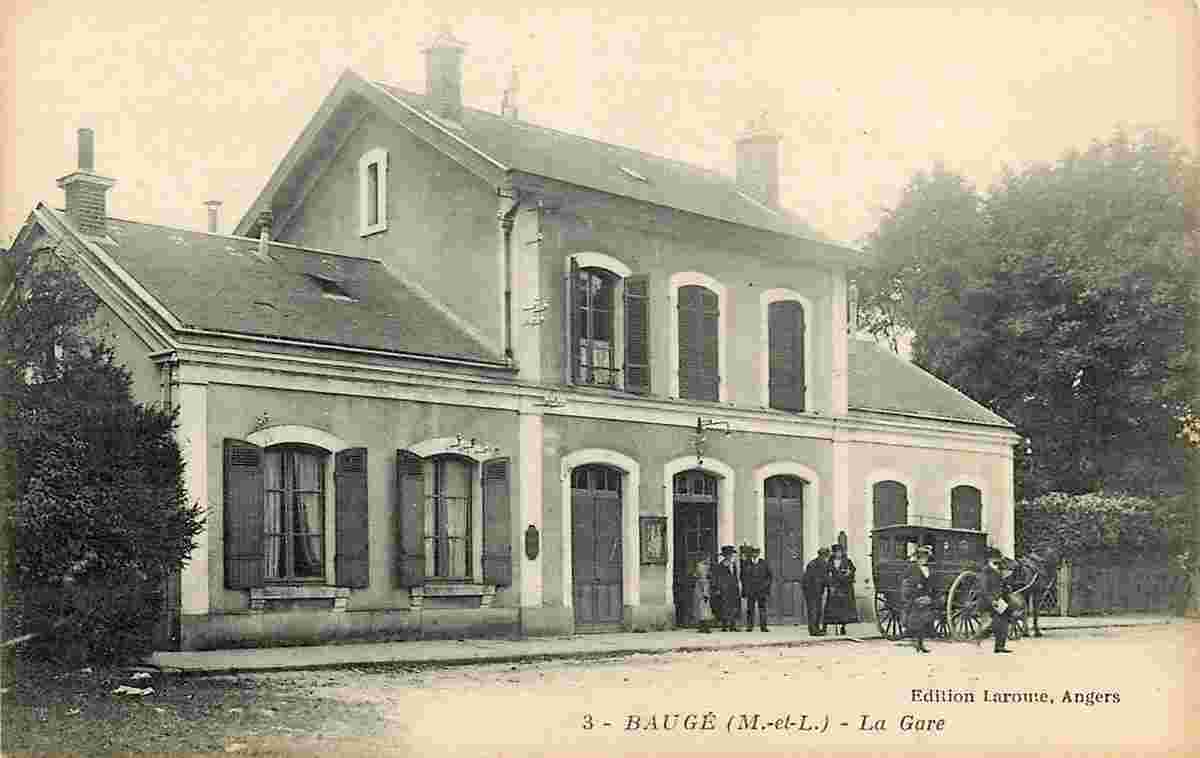 Baugé-en-Anjou. Baugé - La Gare, calèche à cheval