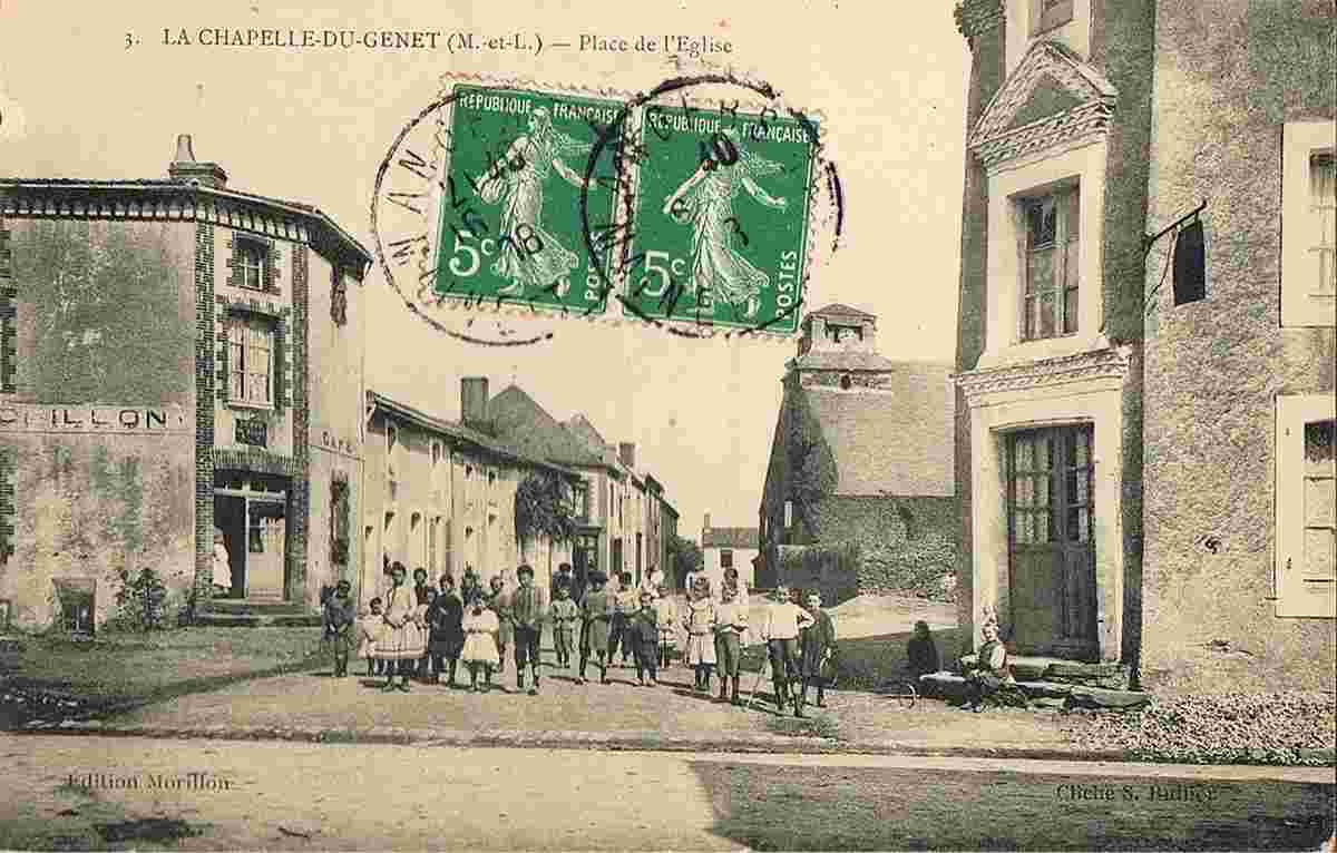 Beaupréau-en-Mauges. La Chapelle-du-Genêt - Place de l'Église, 1908