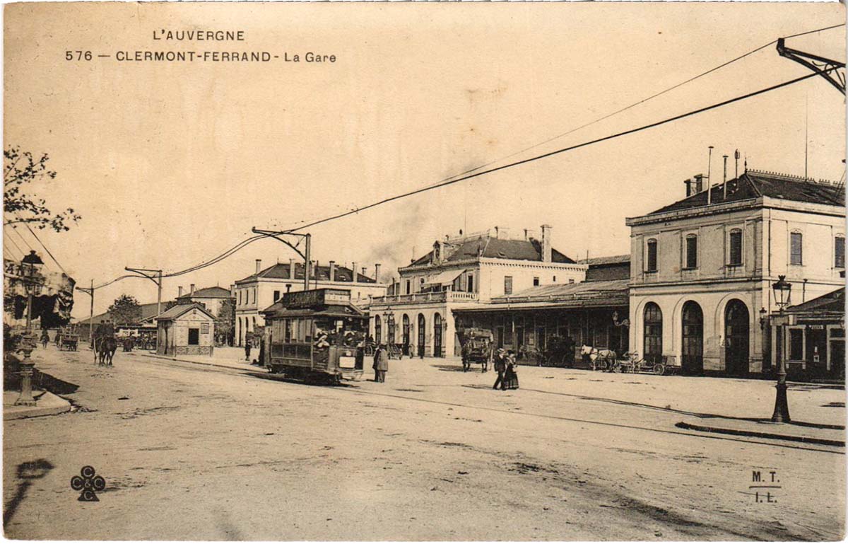 Clermont-Ferrand. La Gare, tramway