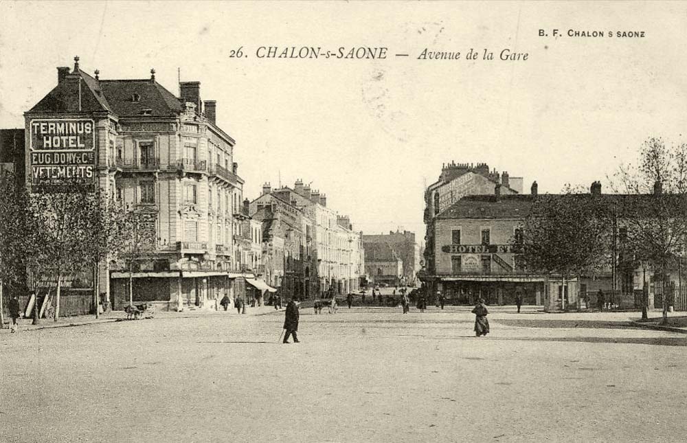 Chalon-sur-Saône. Avenue de la Gare