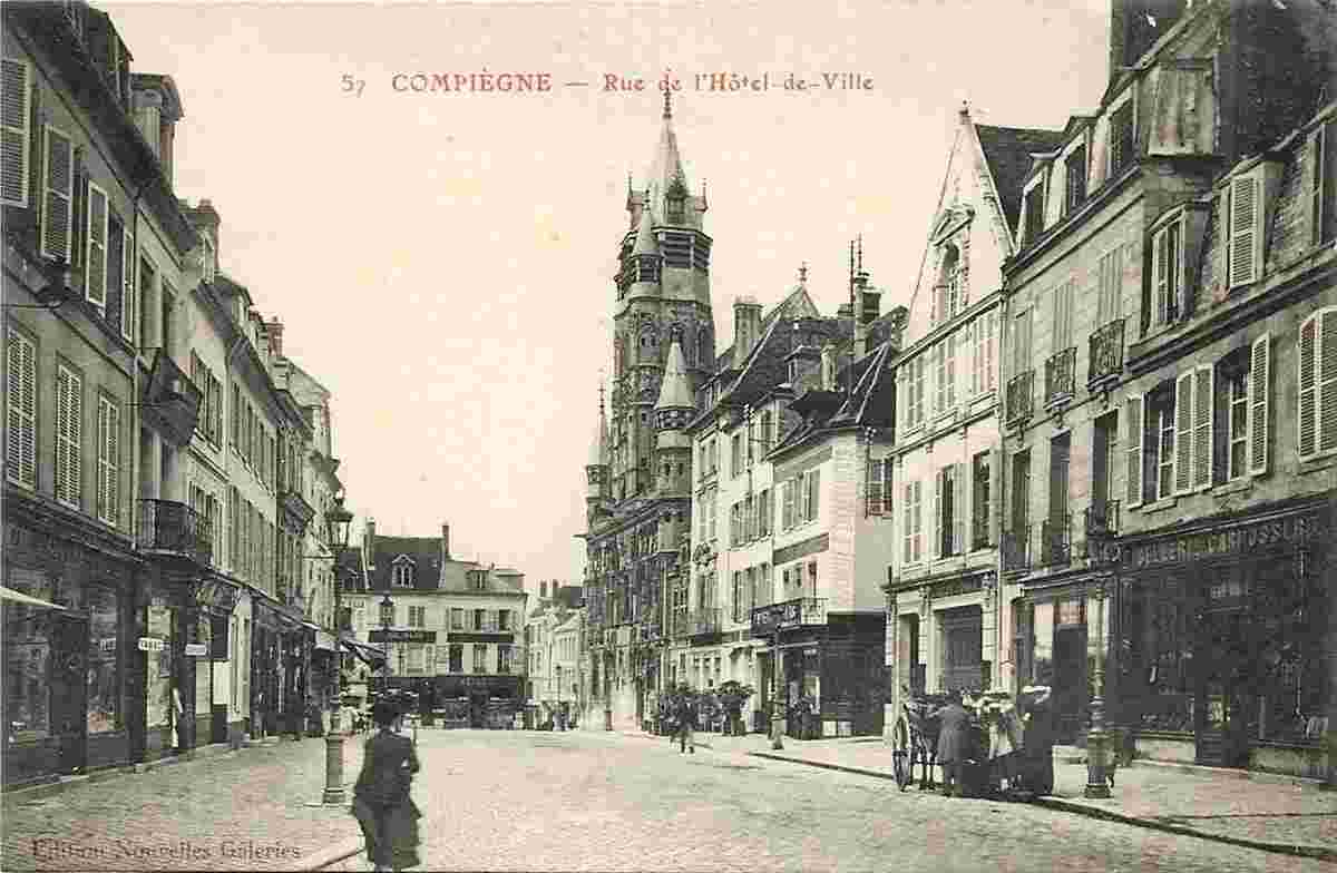 Compiègne. Rue de l'Hôtel de Ville