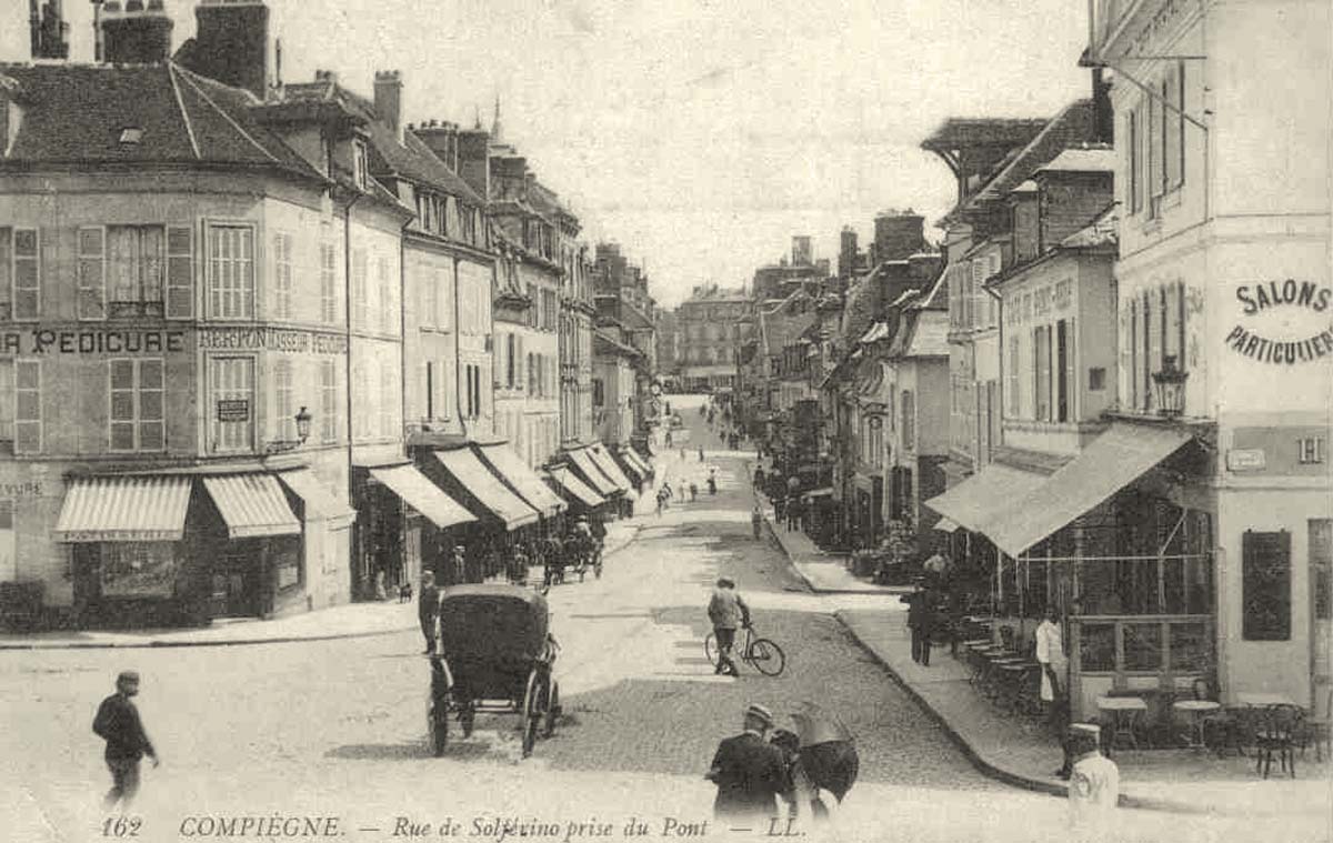 Compiègne. Rue de Solfèrino prise du Pont, 1908