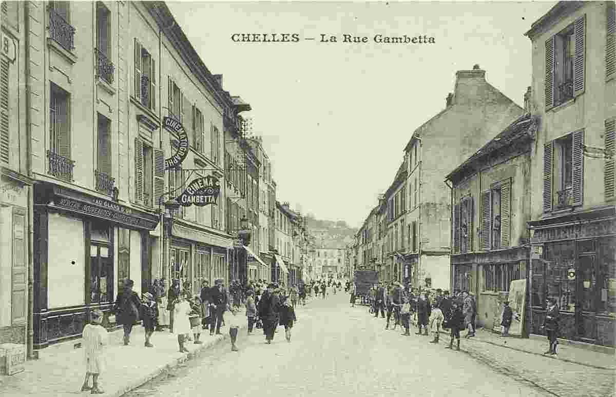Chelles. La Rue Gambetta