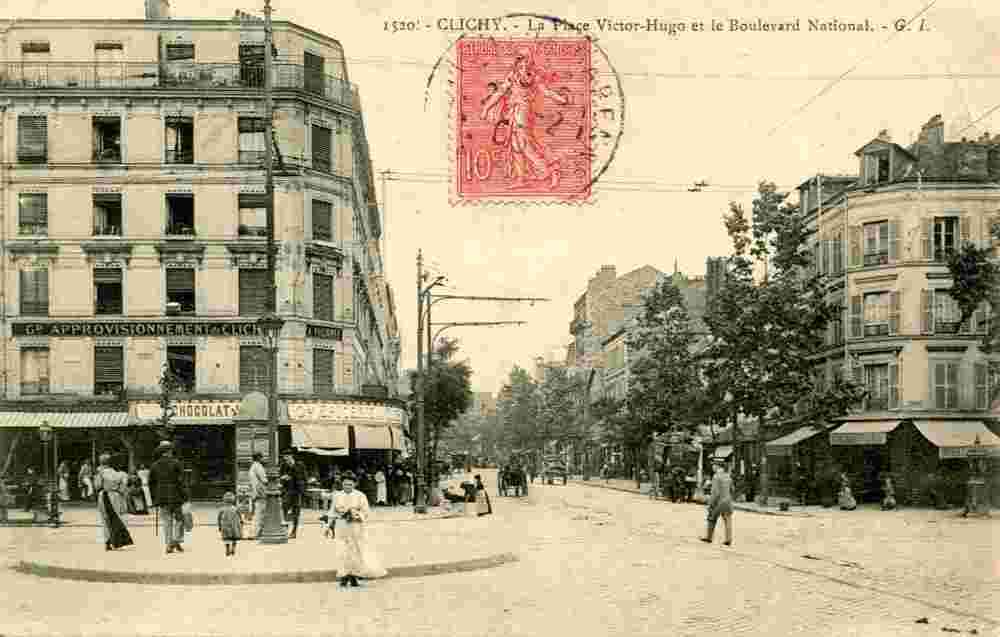 Clichy. La Place Victor Hugo